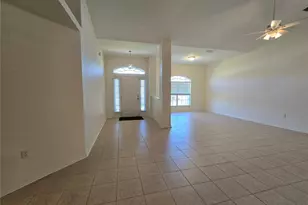 2081 Farrington Dr, Lakeland, FL 33809 - Photo 6