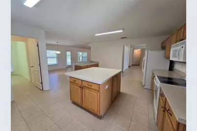 2081 Farrington Drive, Lakeland, FL 33809 - Photo 8