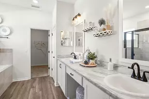 8687 Wildflower Fields Ln, Wildwood, FL 34785 - Photo 10