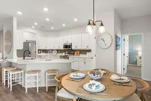 8687 Wildflower Fields Ln, Wildwood, FL 34785 - Photo 6