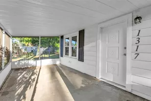 1317 W Belmar St, Lakeland, FL 33815 - Photo 4