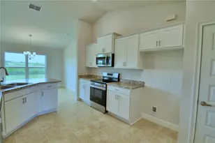 4607 Calamint Ln, Auburndale, FL 33823 - Photo 4