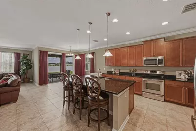 10661 Pictorial Park Drive, Tampa, FL 33647 - Photo 8