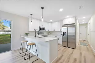 1421 Grace St N, Lakeland, FL 33810 - Photo 12