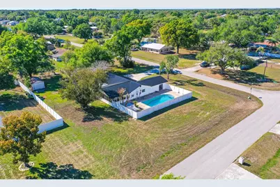 4006 Hollyhead Circle S, Lakeland, FL 33811 - Photo 30