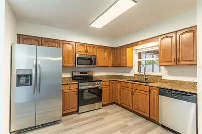 4006 Hollyhead Circle S, Lakeland, FL 33811 - Photo 6