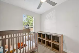 37135 Pauls Dr, Zephyrhills, FL 33541 - Photo 18