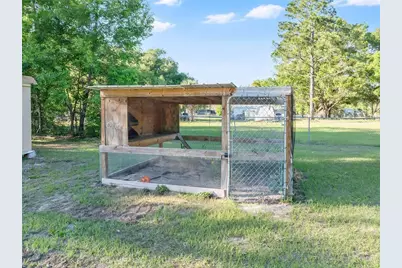 37135 Pauls Drive, Zephyrhills, FL 33541 - Photo 24