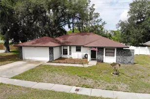 1413 Sandalwood Dr, Plant City, FL 33563 - Photo 6