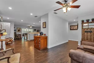 815 W Socrum Loop Rd, Lakeland, FL 33809 - Photo 16