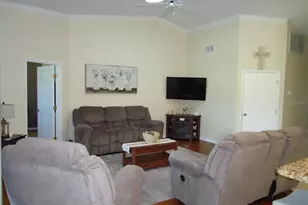 6866 Bendelow Dr, Lakeland, FL 33810 - Photo 4