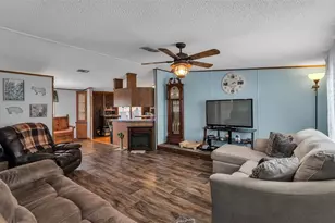 6715 Dove Meadow Trail, Lakeland, FL 33810 - Photo 6