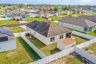 381 Begonia Ct, Poinciana, FL 34759 - Photo 28