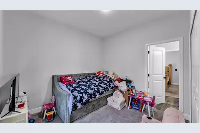 412 Arkansas Court, Kissimmee, FL 34759 - Photo 12