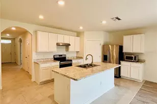 352 Alexzander Way, Winter Haven, FL 33881 - Photo 10