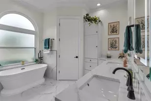 2542 Crews Lake Hills Loop S, Lakeland, FL 33813 - Photo 34