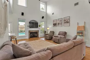 2542 Crews Lake Hills Loop S, Lakeland, FL 33813 - Photo 12