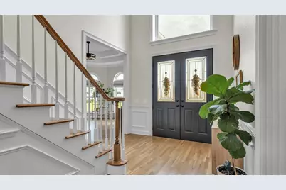 2542 Crews Lake Hills Loop S, Lakeland, FL 33813 - Photo 8