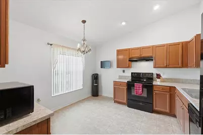 2940 Blackwater Creek Drive, Lakeland, FL 33810 - Photo 10