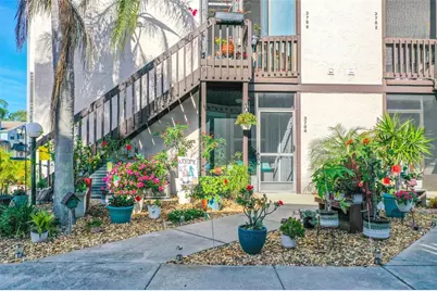 3784 59th Avenue W #3784, Bradenton, FL 34210 - Photo 2