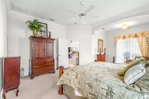 6758 Huntington Hills Blvd, Lakeland, FL 33810 - Photo 14