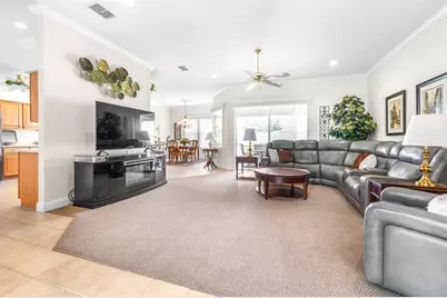 6758 Huntington Hills Boulevard, Lakeland, FL 33810 - Photo 6