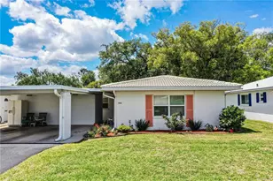 652 Cottage Ln, Lakeland, FL 33803 - Photo 1