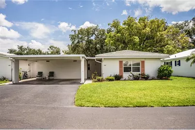 652 Cottage Lane, Lakeland, FL 33803 - Photo 1