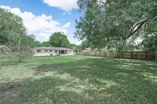2805 Blain Acres Rd, Plant City, FL 33563 - Photo 20