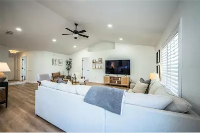 2730 Highlands Creek Drive, Lakeland, FL 33813 - Photo 12