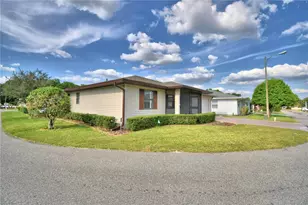 4828 Squire Hollow Dr, Lakeland, FL 33811 - Photo 2
