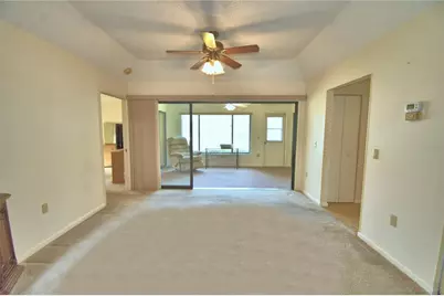 4828 Squire Hollow Drive, Lakeland, FL 33811 - Photo 10