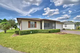 4828 Squire Hollow Dr, Lakeland, FL 33811 - Photo 4