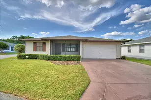 4828 Squire Hollow Dr, Lakeland, FL 33811 - Photo 1