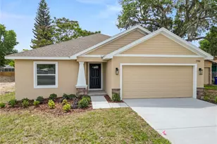 790 Eagle Ave E, Eagle Lake, FL 33839 - Photo 2