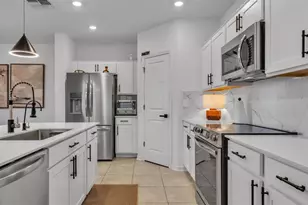 569 Reggie Rd, Winter Haven, FL 33884 - Photo 6