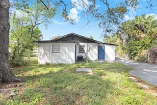 3611 E Clifton St, Tampa, FL 33610 - Photo 2
