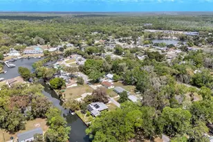 3781 N Hiawatha Terrace, Crystal River, FL 34428 - Photo 4