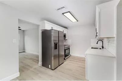 151 NW 10th Drive, Mulberry, FL 33860 - Photo 4