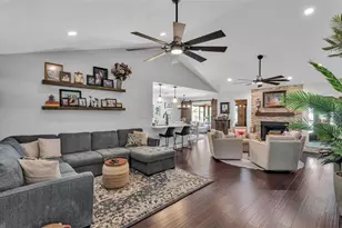 6259 Butternut Dr, Lakeland, FL 33813 - Photo 10