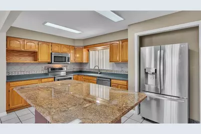 6110 Downing Street, Dover, FL 33527 - Photo 6