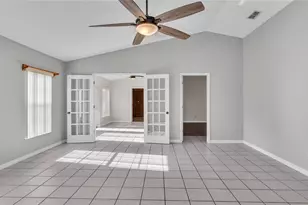 6110 Downing St, Dover, FL 33527 - Photo 22