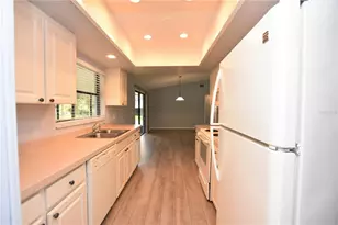 6305 Christina Groves Circle, Lakeland, FL 33813 - Photo 4