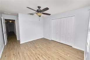 5455 Limestone Ln, Lakeland, FL 33809 - Photo 10