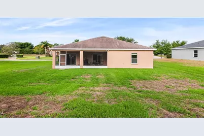193 Lake Arietta Court, Auburndale, FL 33823 - Photo 4