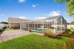 7330 Gunstock Dr, Lakeland, FL 33809 - Photo 6