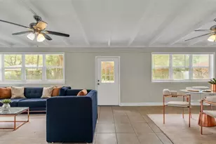 614 W Shady Ln, Lakeland, FL 33803 - Photo 8