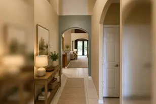 1754 Altavista Cir, Lakeland, FL 33810 - Photo 2