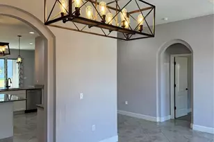 1365 Evergreen Park Cir, Lakeland, FL 33813 - Photo 6