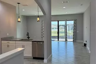 1365 Evergreen Park Cir, Lakeland, FL 33813 - Photo 18